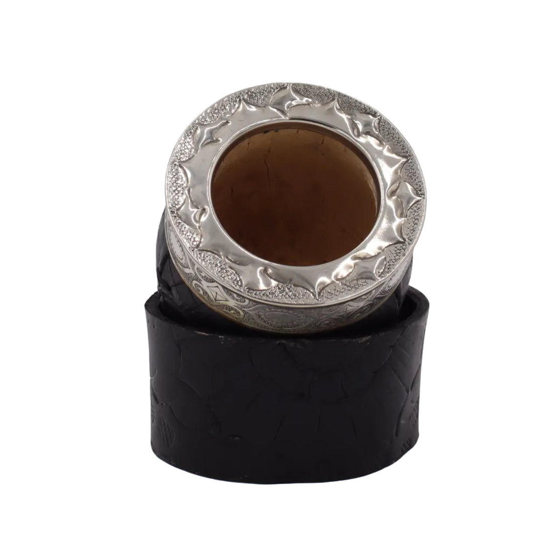 Maté Impérial Noir Labrado sculpté main avec bombilla inox. Pièce unique argentine.