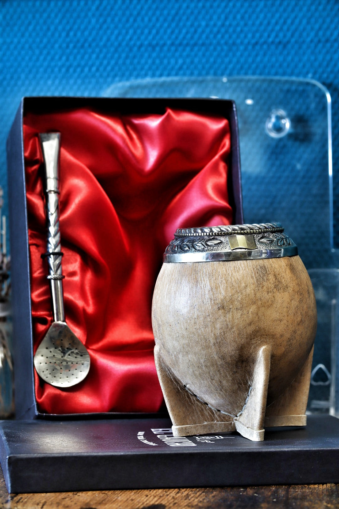 Mate torpedo impérial cuir brut édition France avec bombilla Pico de Loro coffret ouvert exemplaire 3

