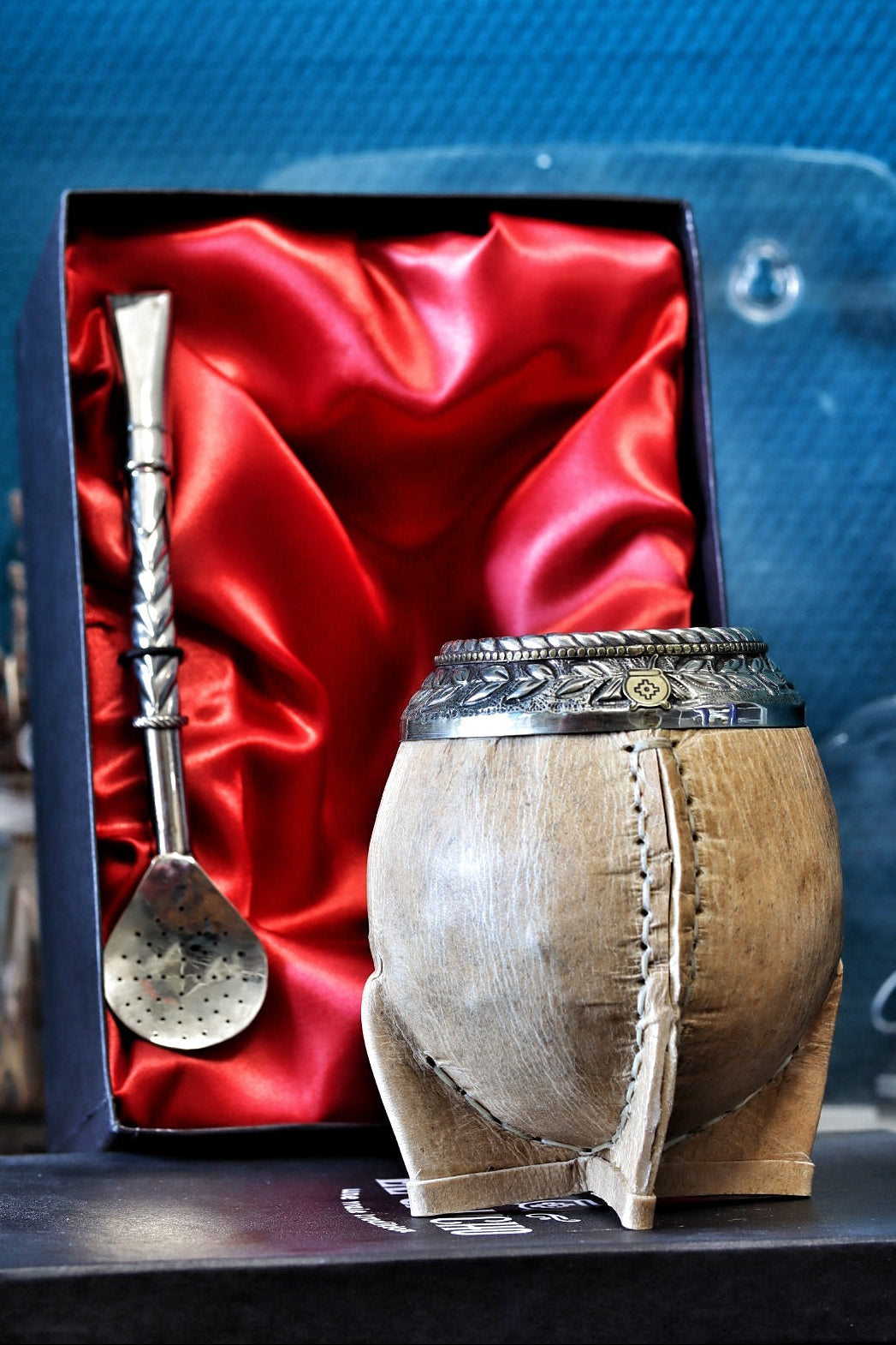 Mate torpedo impérial cuir brut édition France avec bombilla coffret ouvert exemplaire 7

