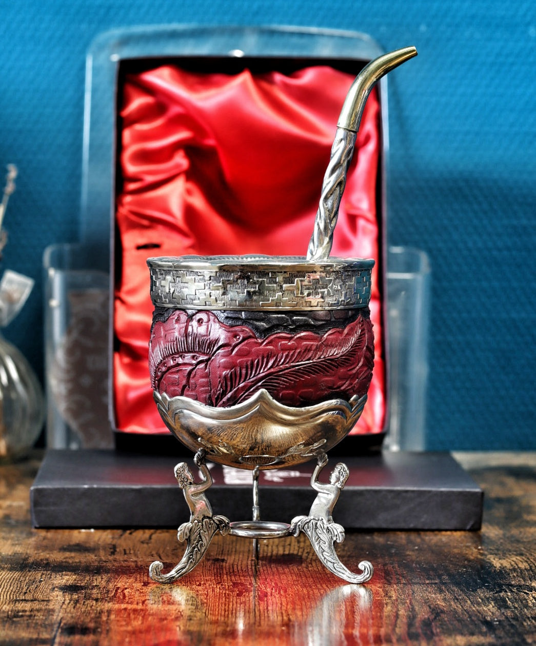 Imperial exclusif neptune avec cuir noir et rouge 