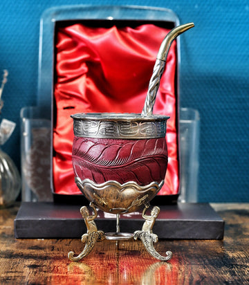 mate imperial exclusif de couleur rouge avec un bombillon especial