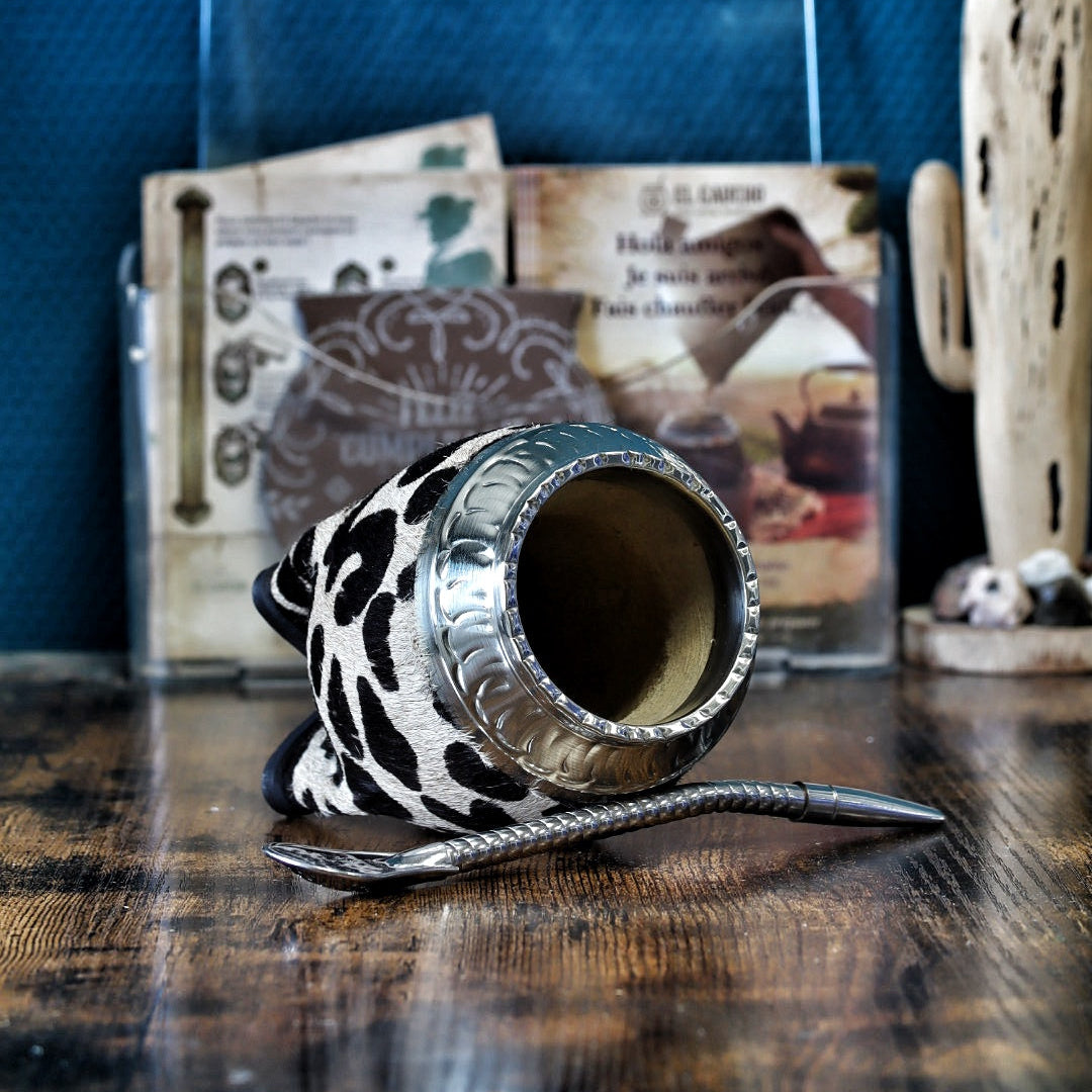 Mate Torpedo Animal Print Léopard 250 ml debout avec bombilla en acier inoxydable