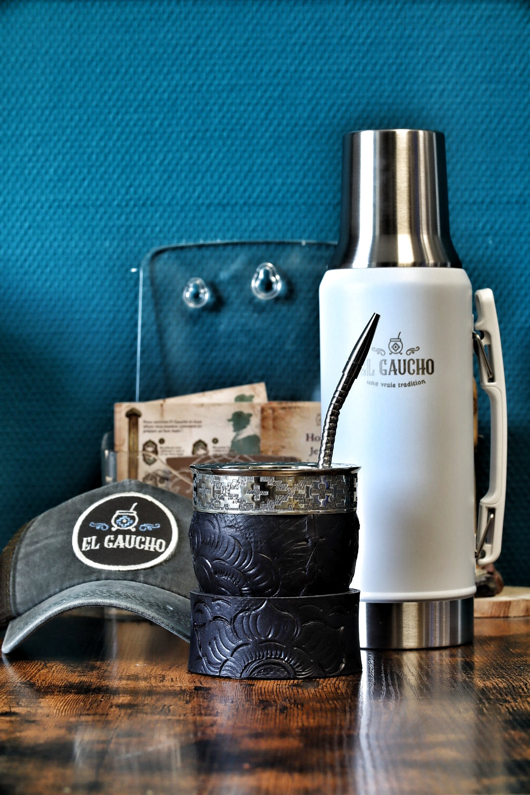 Combo Maté Impérial Noir Pampa avec Thermo Gaucho blanc 1L, coffret maté artisanal d'Argentine