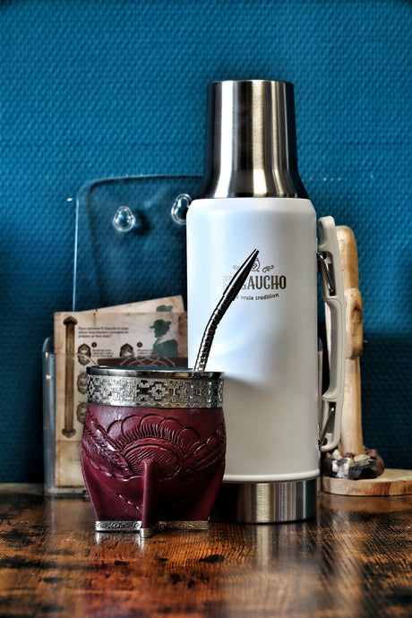 Combo Maté Impérial Cuir Bordeaux + Thermo Gaucho Blanc