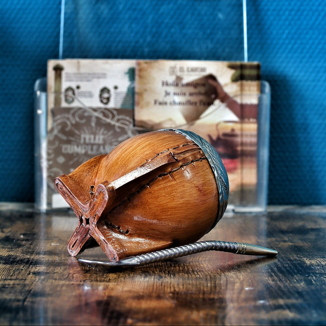 Maté Torpedo Premium Camel Bois — Modèle 2 — aspect bois — détail