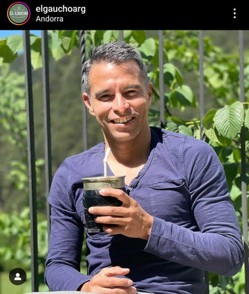 Javier Saviola avec sont mate Gaucho