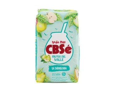 Paquet de 500g CBSé Frutos del Valle yerba mate aromatisée poire et pomme, emballage coloré vert avec illustrations de fruits, ligne Gourmet, produit d'Argentine