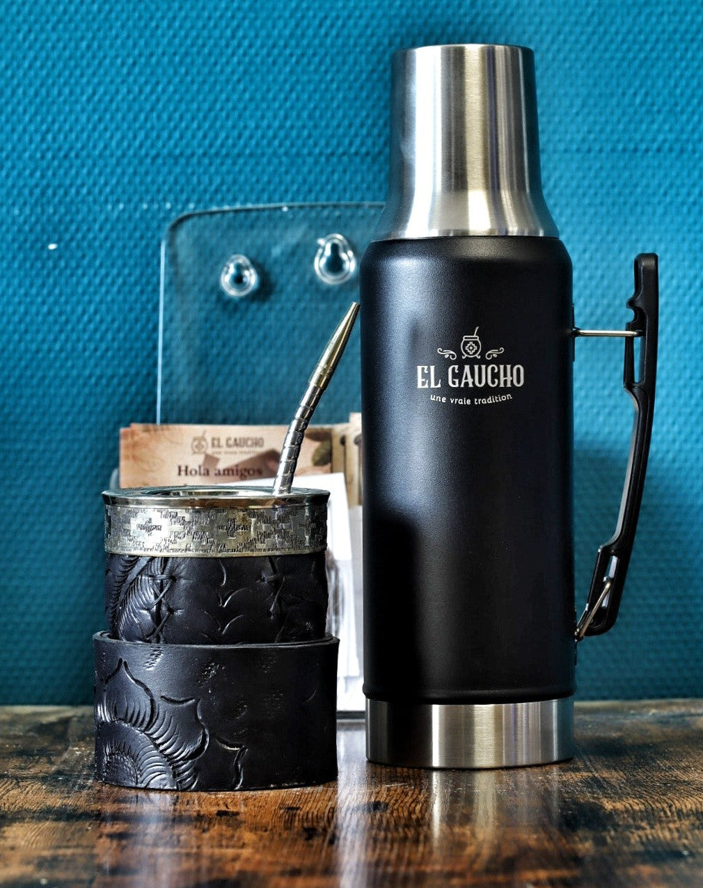 Combo maté Impérial Floraison au labrado floraison et cinta pampa, avec bombilla en acier inox et thermo Gaucho 1,2 L noir