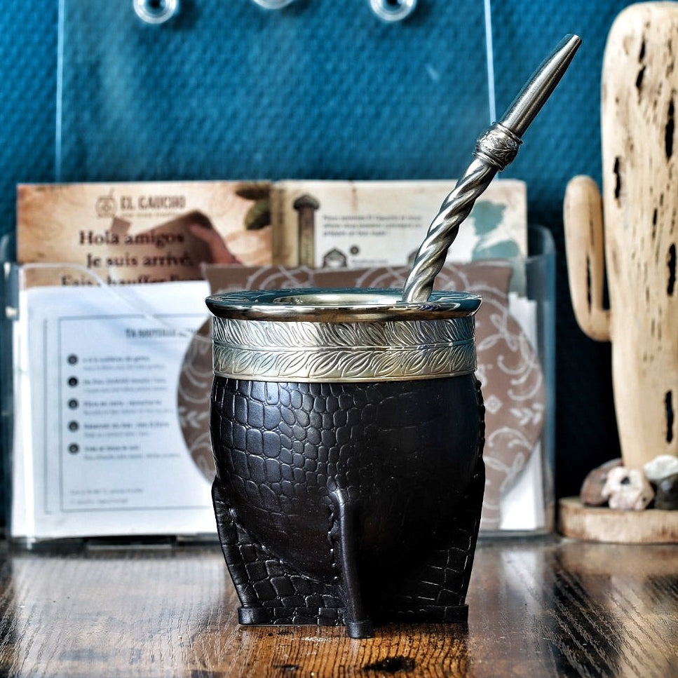 Maté Impérial Croco Noir N°2 avec le Bombillón Magnus alpaca et bronze à tige torsadée