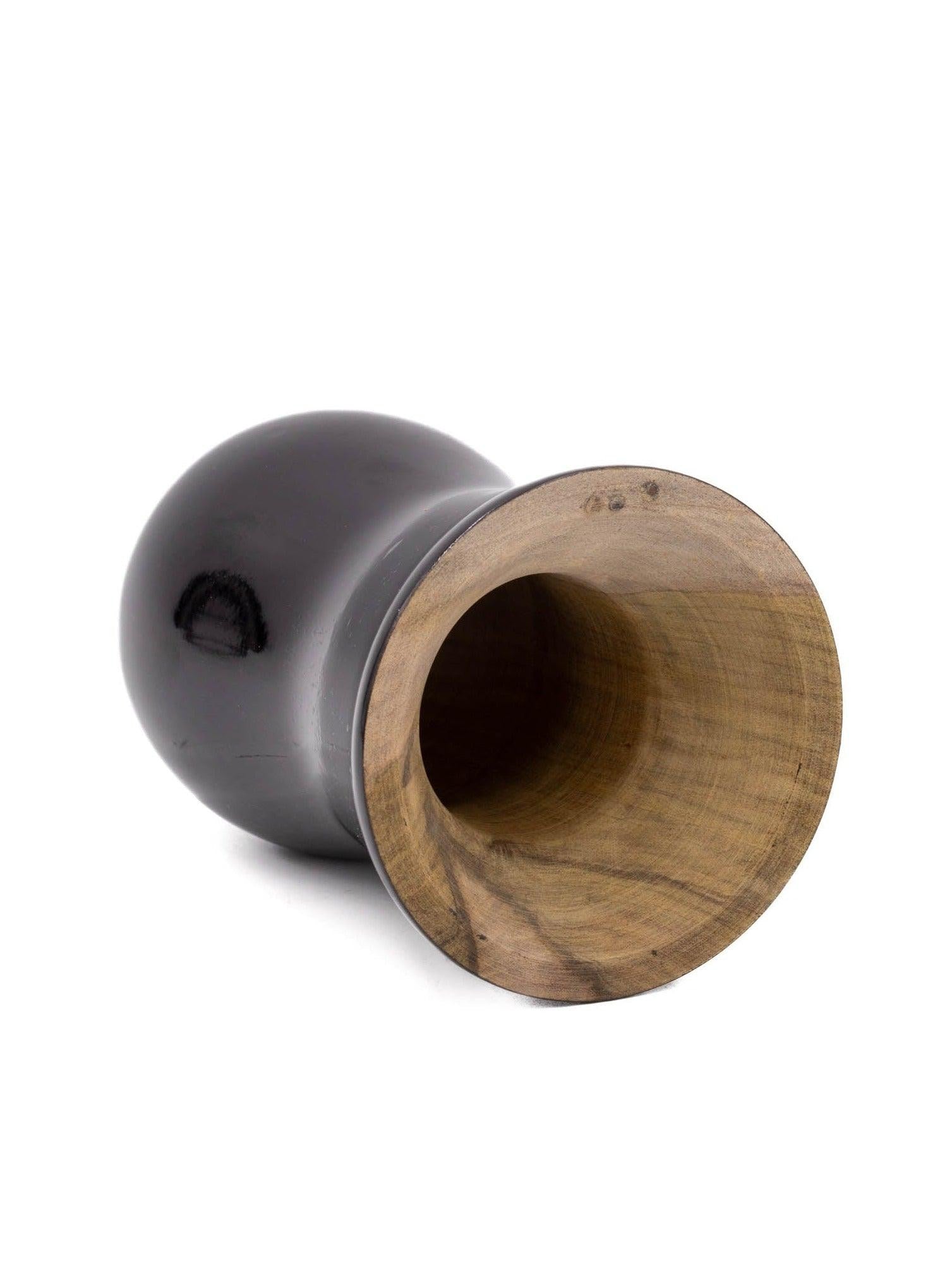 Cuia Chimarrão Rei Verde en bois, calebasse brésilienne 346 g couchée