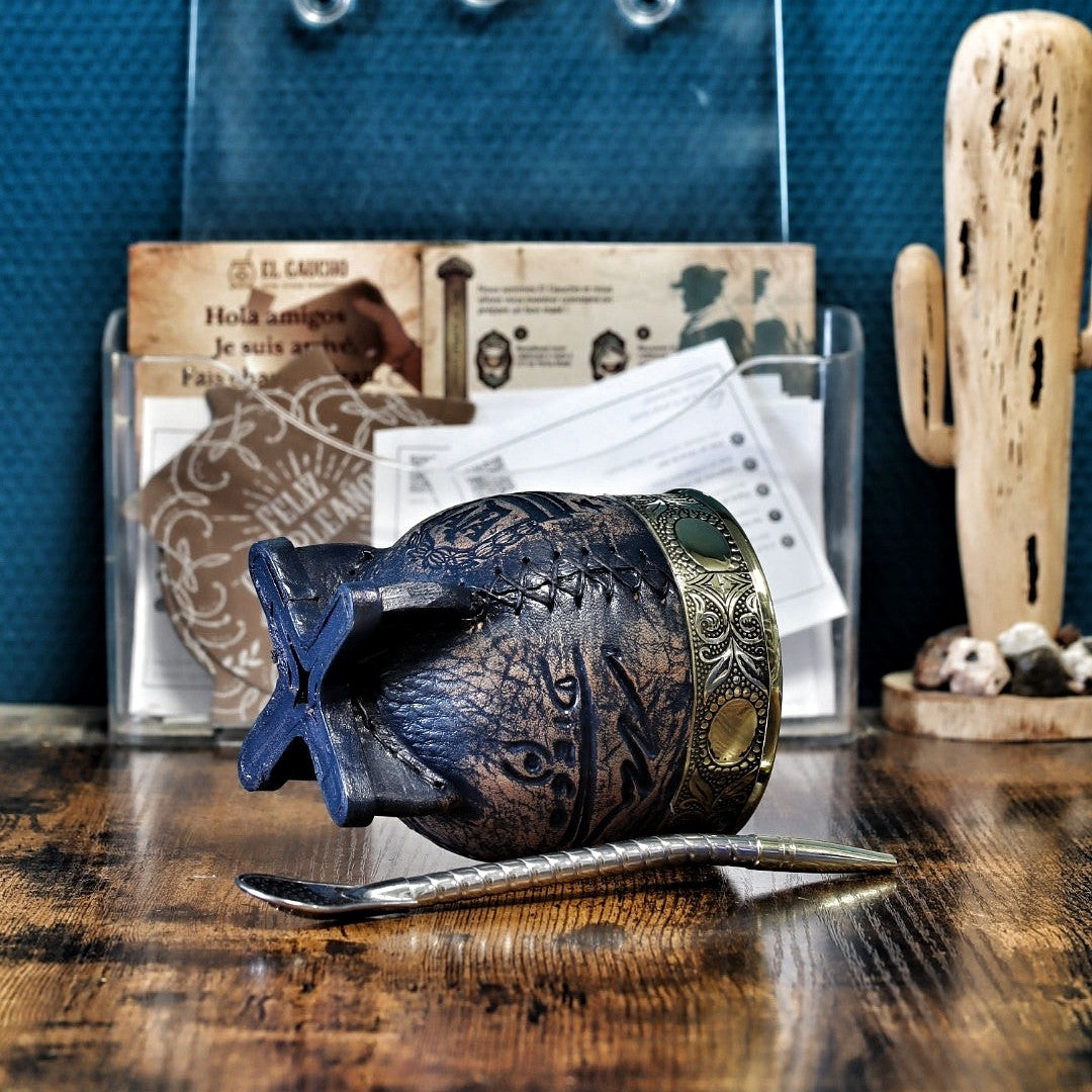 Imperial Maradona Abstrait N°1 — Boca Edition 260ml couché : finition bleu vintage et pieds en cuir