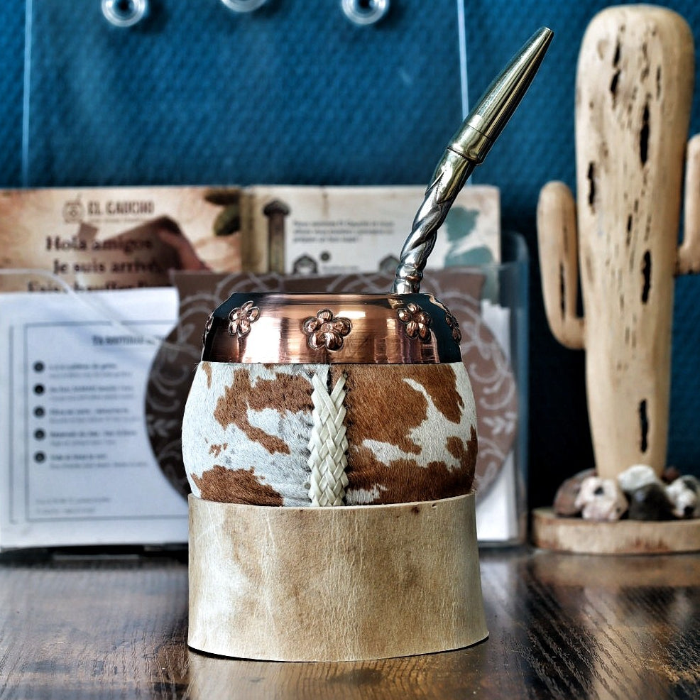 Maté Torpedo Vaquero avec le bombillón premium à tige torsadée et filtre cuillère.