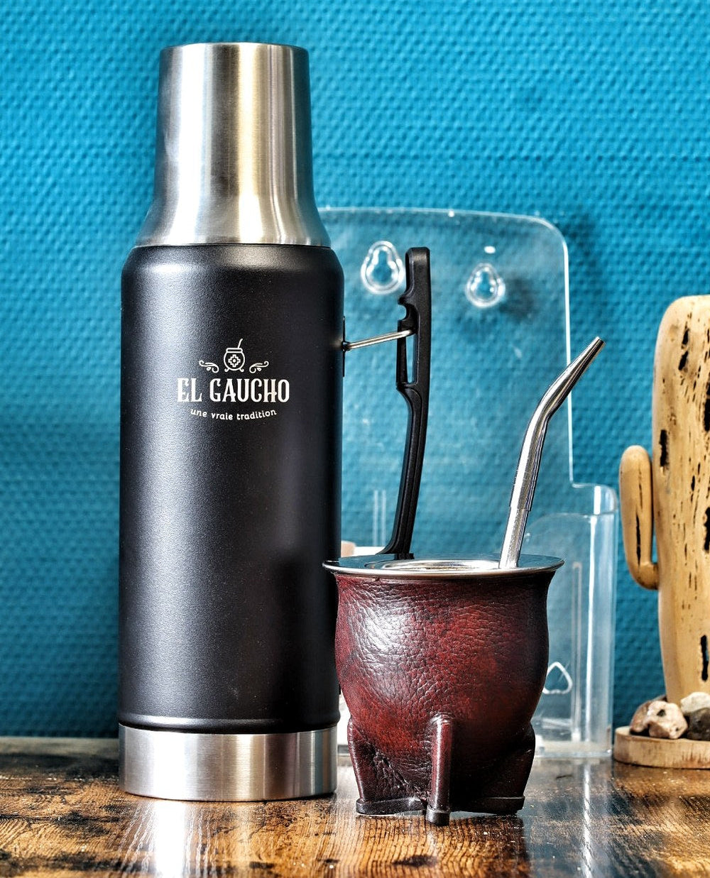 Pack Camionero Uruguayen cuir marron avec thermo El Gaucho et bombilla Pico de Rey