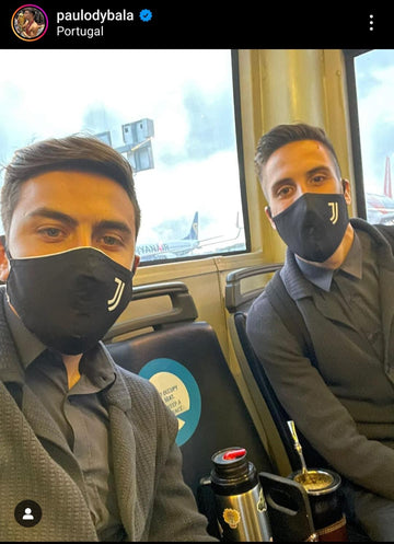 paulo dybala y rodrigo bentancur avec son mate gaucho
