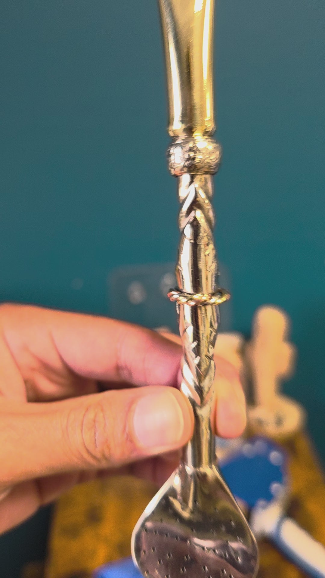 Bombillón Tri-Métal Floral — Pico Bronze, Alpaca & Cuivre (18 cm)