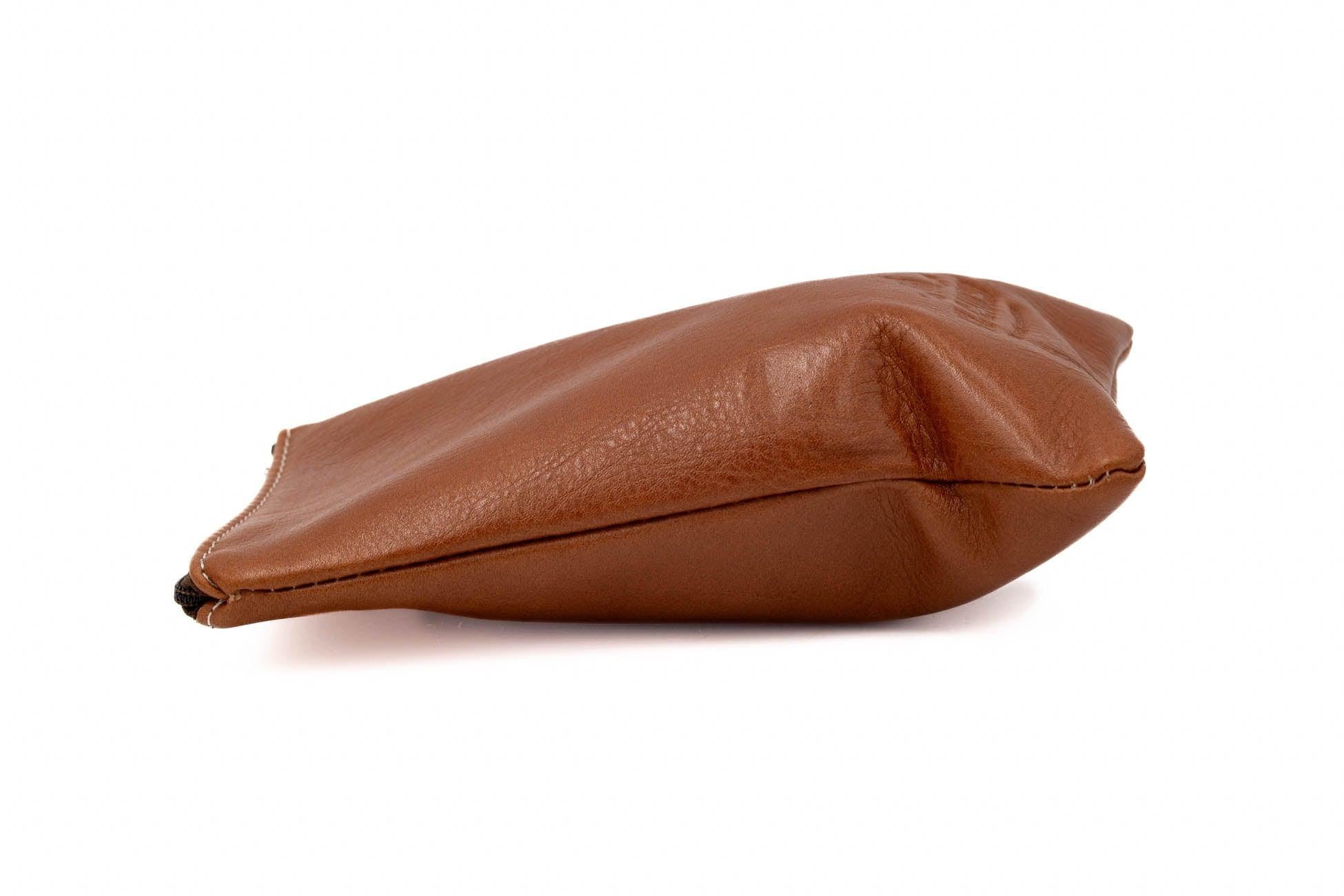 Profil yerbero en cuir rustique beige camel avec fermeture éclair